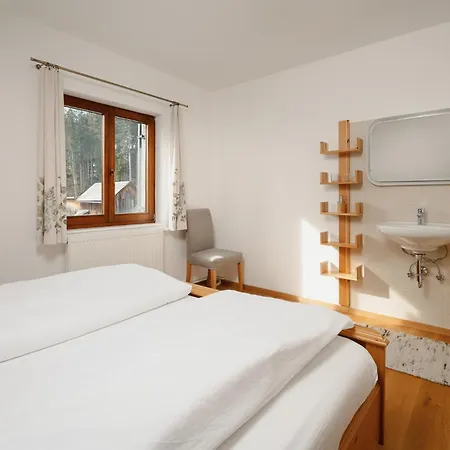 Haus Holiday home Grundlsee