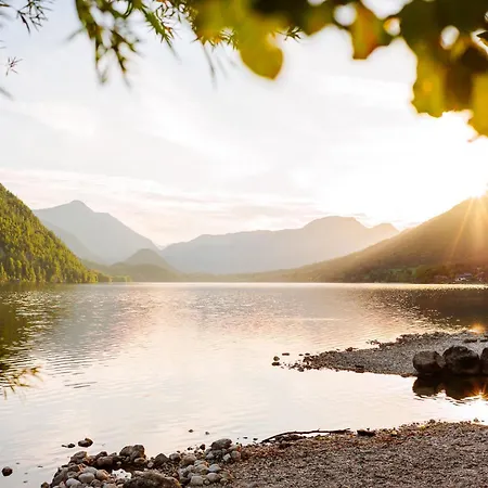 Haus Holiday home Grundlsee